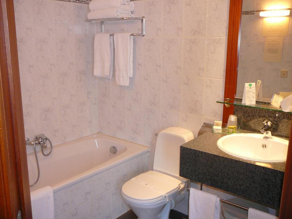 Logis Hôtel Hamiot Boulogne-sur-Mer Kamer foto