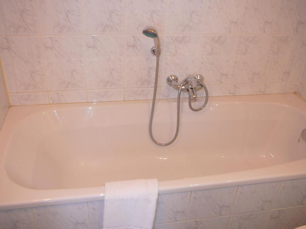 Logis Hôtel Hamiot Boulogne-sur-Mer Kamer foto